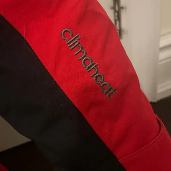 Men X-Large Adidas Bold Red and Black Winter Jacket - Picture 5 of 5
